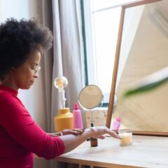 Hoe maak je een toilettafel die je dagelijks inspireert